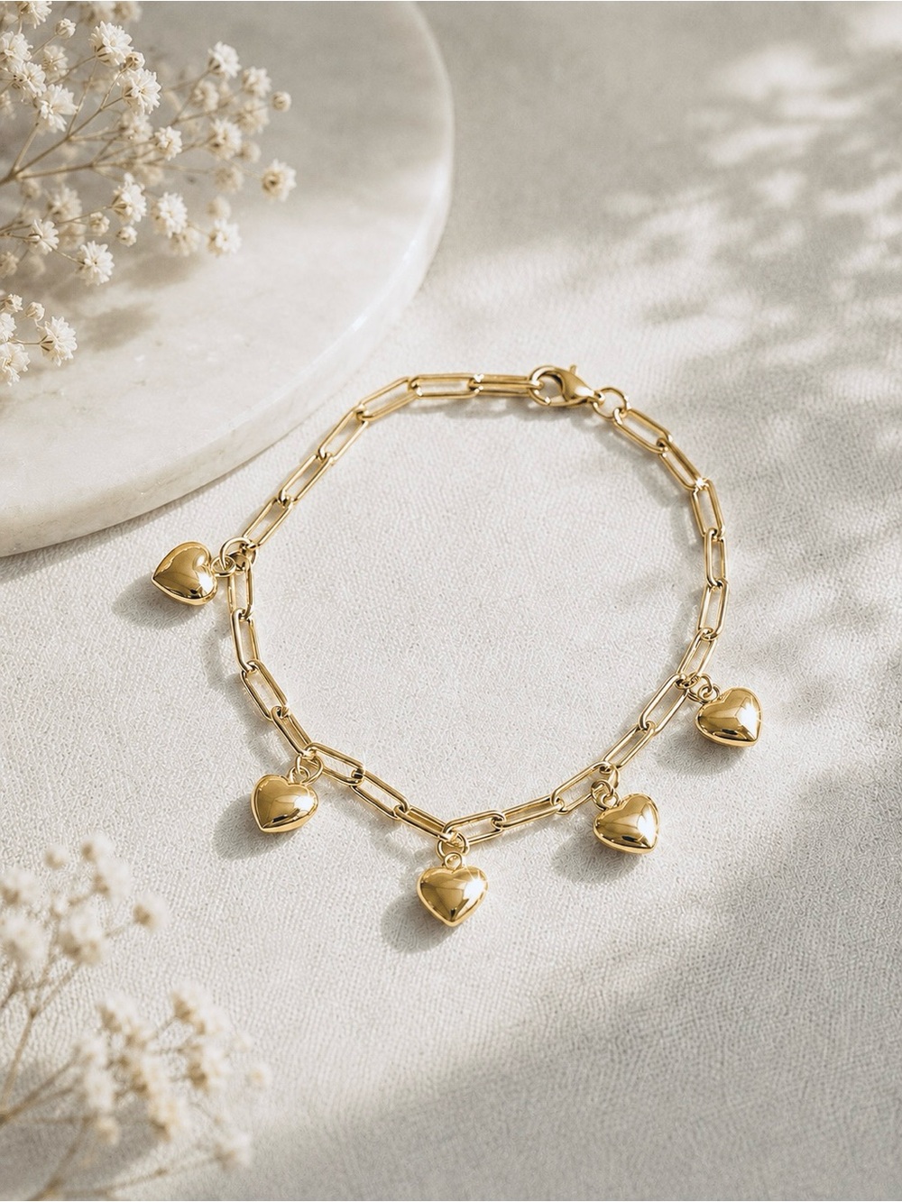 Gold Heart Charm Link Bracelet - Women's Jewelry